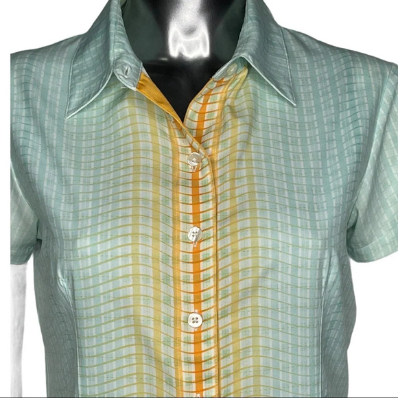 Nike  Golf Shirt Button Front Short Sleeve Golf Shirt Size Small - Picture 3 of 6